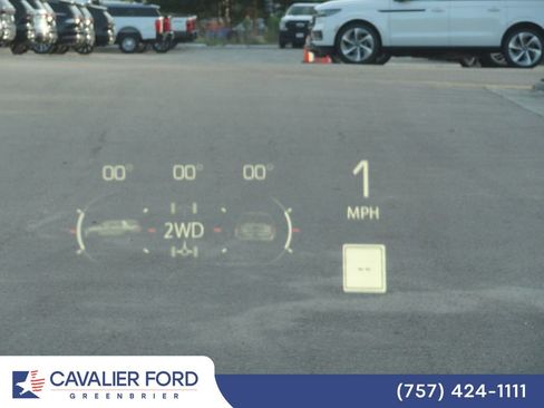 Used 2022 GMC Yukon XL Denali AWD/4WD image 26