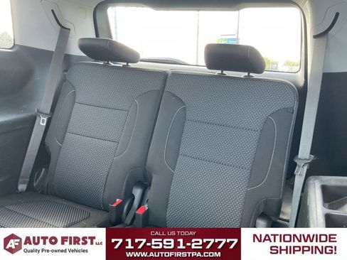 Used 2023 GMC Acadia SLE w/ Driver Convenience Package AWD/4WD image 11