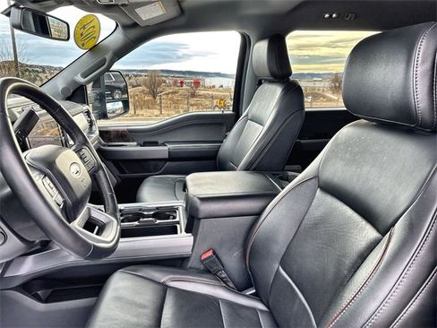 Used 2024 Ford F250 Lariat image 11