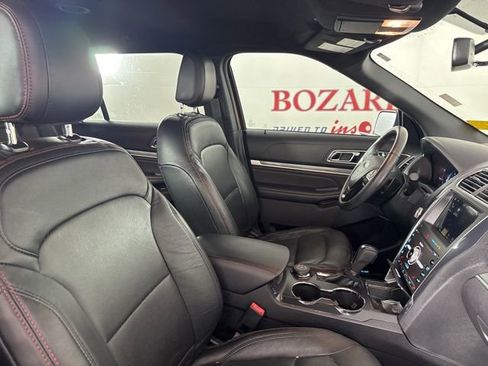 Certified 2019 Ford Explorer Sport image 16