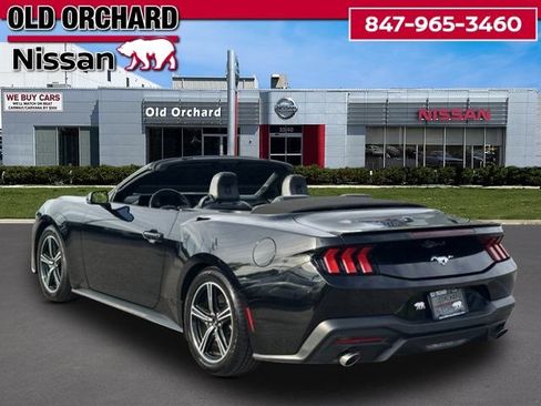 Used 2024 Ford Mustang Premium RWD image 8