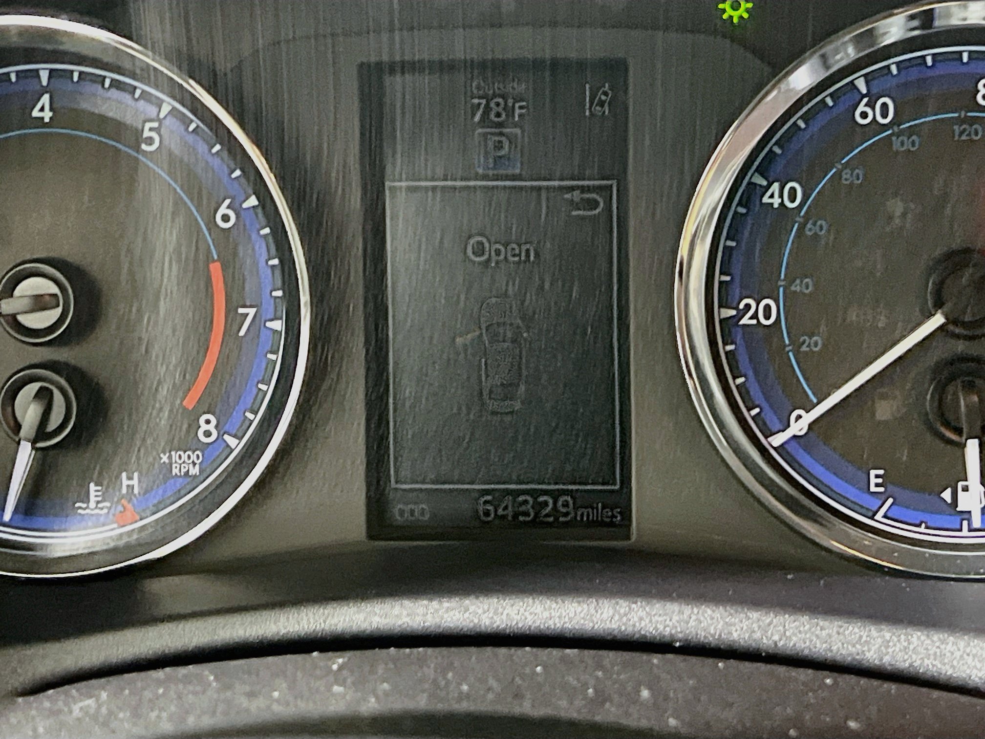 Used 2017 Toyota Corolla SE FWD image 22