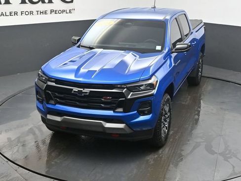 Used 2024 Chevrolet Colorado Z71 w/ Z71 Convenience Package 2 image 45