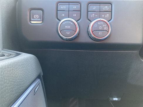 New 2026 GMC Sierra 2500 Denali w/ Denali Reserve Package image 30