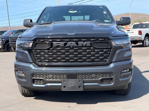 New 2026 RAM 1500 Express AWD/4WD image 6