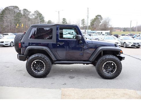 Used 2013 Jeep Wrangler Sport image 10