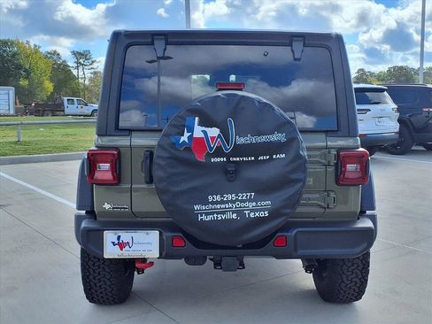 New 2025 Jeep Wrangler Unlimited Rubicon image 9