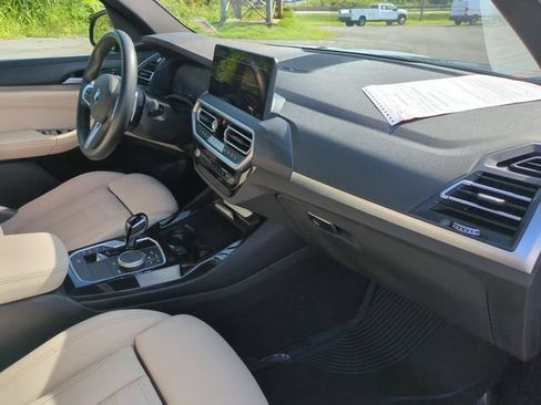 Used 2024 BMW X3 xDrive30i w/ Premium Package AWD/4WD image 34