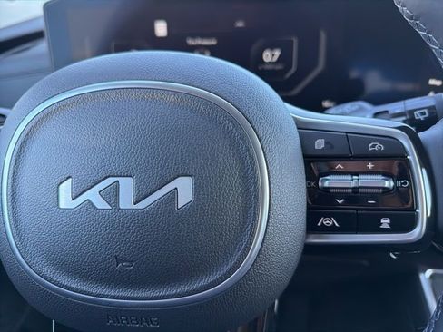 New 2026 Kia Carnival SX Prestige image 21