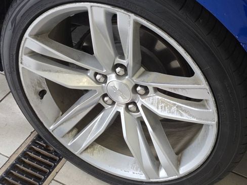 Used 2017 Chevrolet Camaro LT w/ RS Package image 11