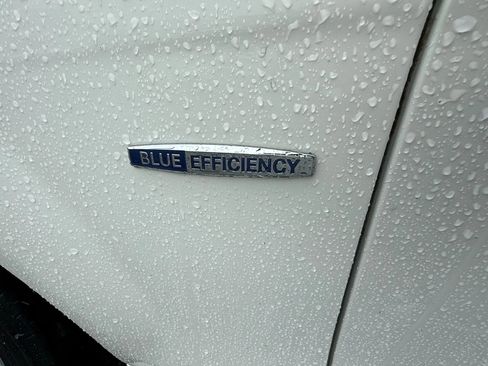 Used 2012 Mercedes-Benz C 250 Sedan image 45