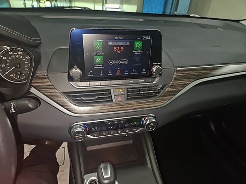 Used 2019 Nissan Altima 2.5 SL image 17