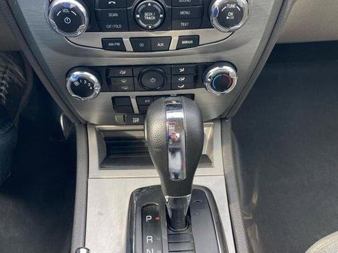 Used 2012 Ford Fusion SE FWD image 21