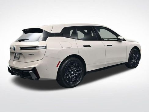 New 2026 BMW iX xDrive45 w/ M Sport Package image 4