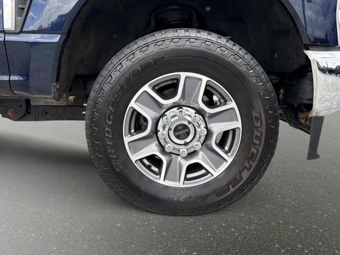 Used 2024 Ford F250 Lariat AWD/4WD image 21