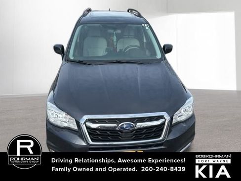 Used 2017 Subaru Forester 2.5i Premium w/ All-Weather Package image 6