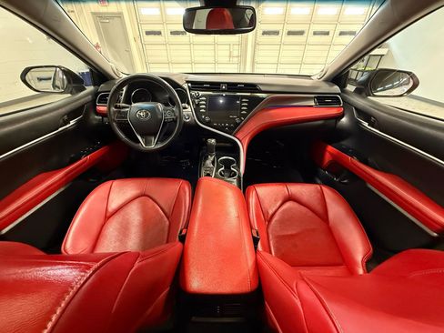 Used 2019 Toyota Camry XSE w/ Driver Assist Package image 24