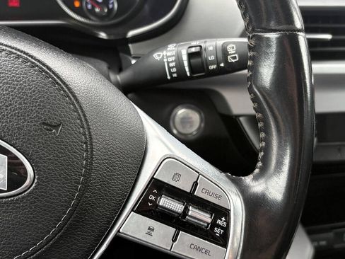 Used 2021 Kia Telluride LX FWD image 19