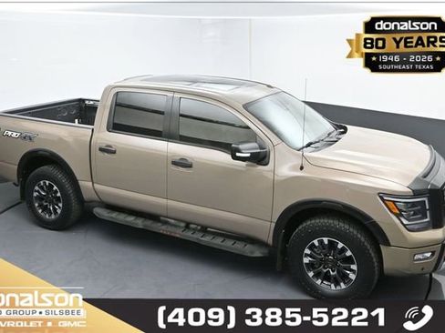 Used 2021 Nissan Titan PRO-4X w/ Pro-4x Convenience Package image 18