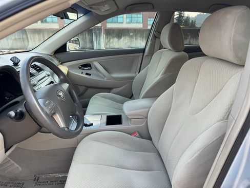 Used 2008 Toyota Camry LE FWD image 11
