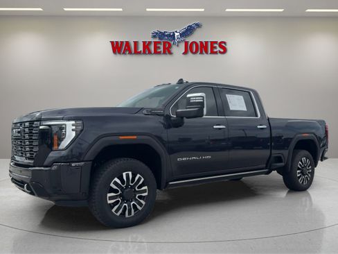Used 2025 GMC Sierra 2500 Denali Ultimate image 7