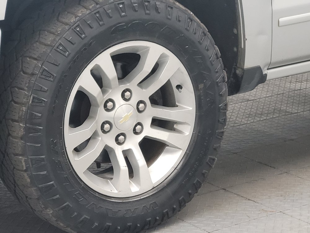 Used 2019 Chevrolet Silverado 1500 LT w/ All Star Edition AWD/4WD image 31
