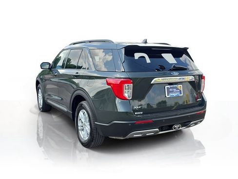Certified 2023 Ford Explorer XLT w/ Equipment Group 202A AWD/4WD image 4