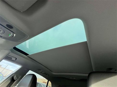 Used 2023 Audi Q8 Premium w/ Convenience Package image 32