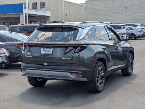 New 2025 Hyundai Tucson Limited image 4