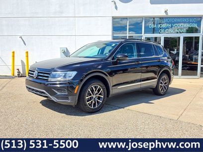 Used 2020 Volkswagen Tiguan SE w/ Panoramic Sunroof Package