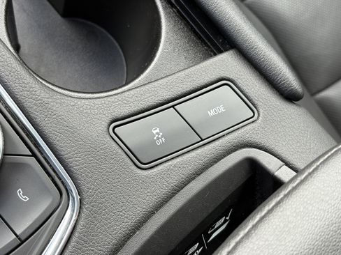 Certified 2024 Cadillac XT6 Premium Luxury image 31