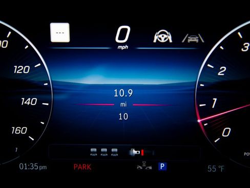 New 2026 Mercedes-Benz GLC 300 4MATIC image 24