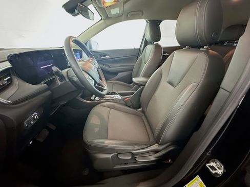 Used 2025 Buick Encore GX Preferred image 13