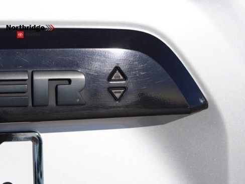 Used 2018 Toyota 4Runner Limited image 10