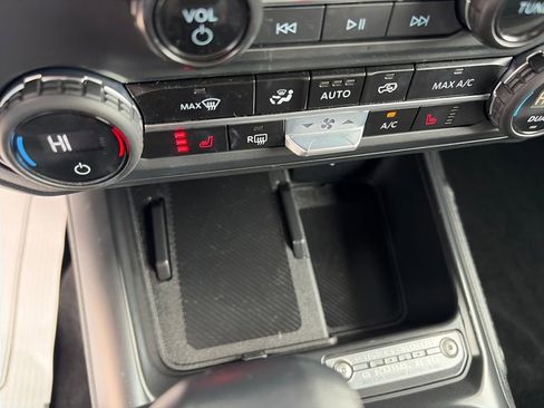 Used 2025 Ford Bronco Big Bend image 23