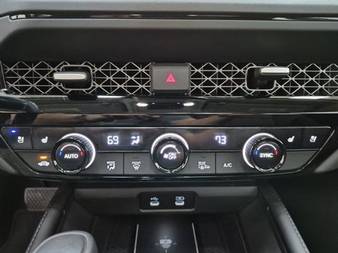 Used 2024 Honda Accord Touring image 24