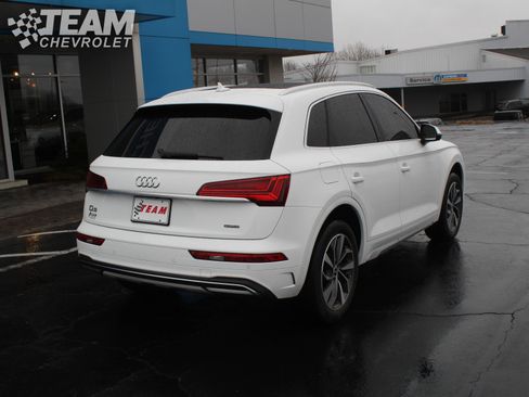 Used 2021 Audi Q5 Premium Plus w/ Premium Plus Package image 4