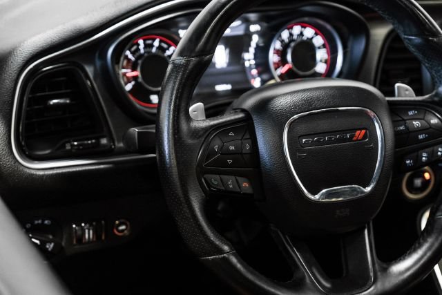 Used 2015 Dodge Challenger R/T Plus RWD image 19