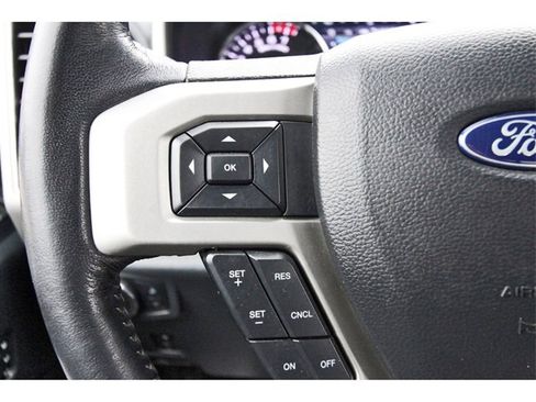 Used 2022 Ford F250 Lariat w/ Lariat Ultimate Package image 17