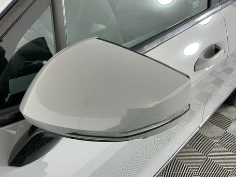 Used 2023 Kia Sportage SX image 12