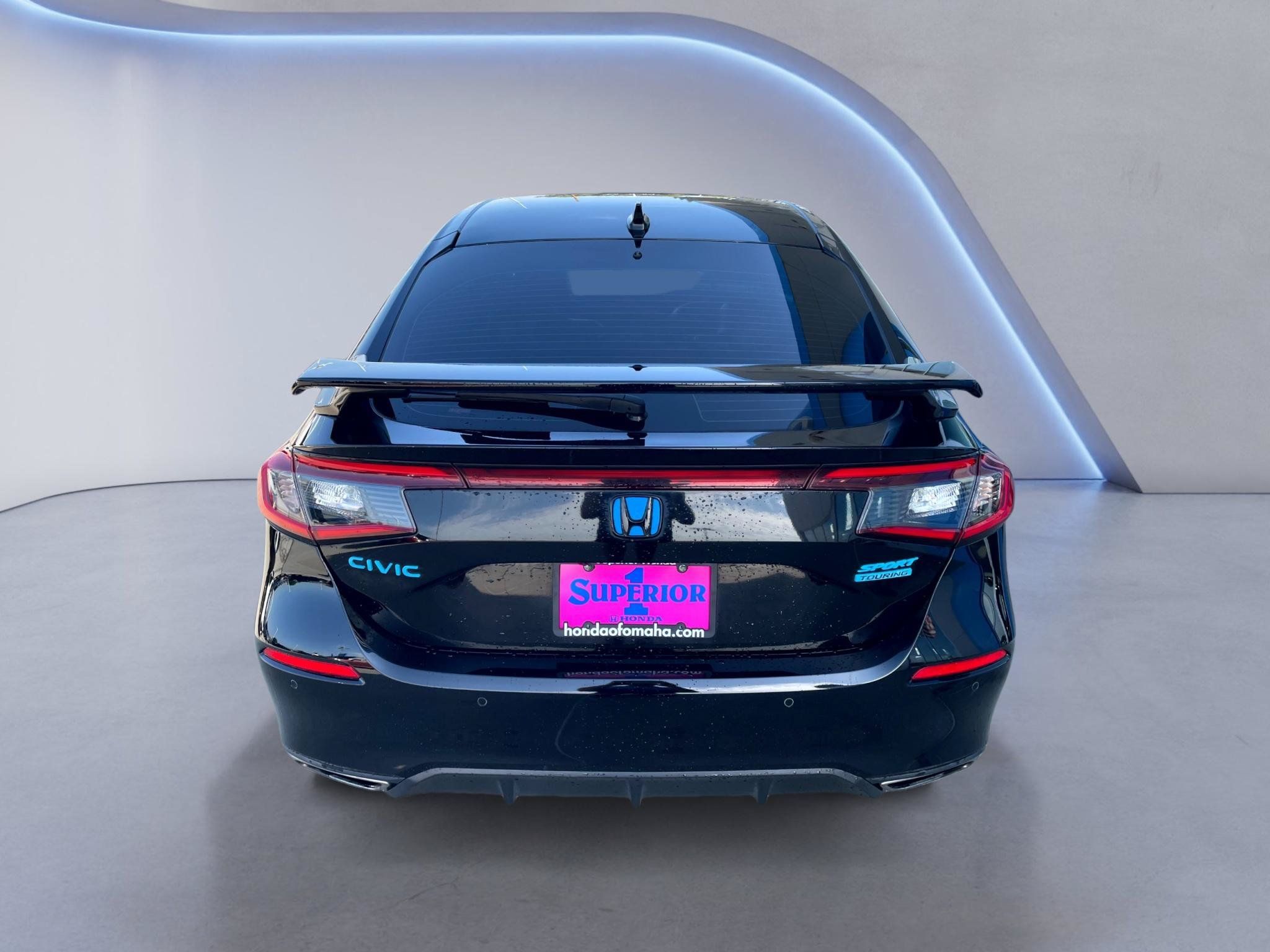 Used 2023 Honda Civic Sport Touring image 3