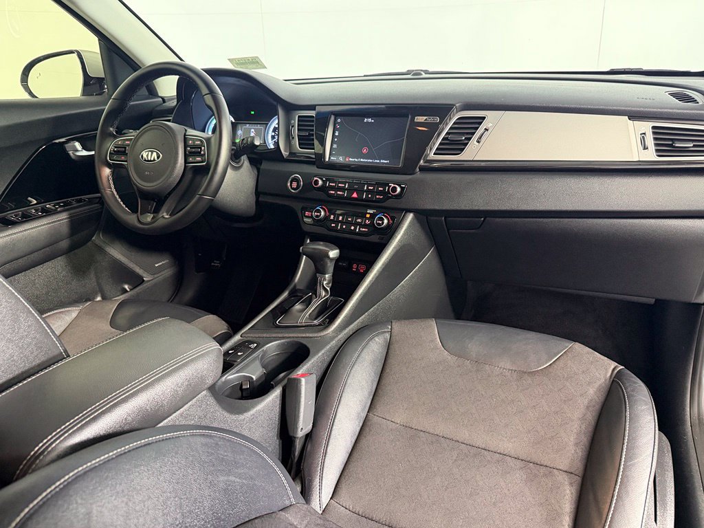 Used 2019 Kia Niro S Touring FWD image 15