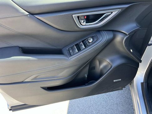 Used 2019 Subaru Forester Limited image 28