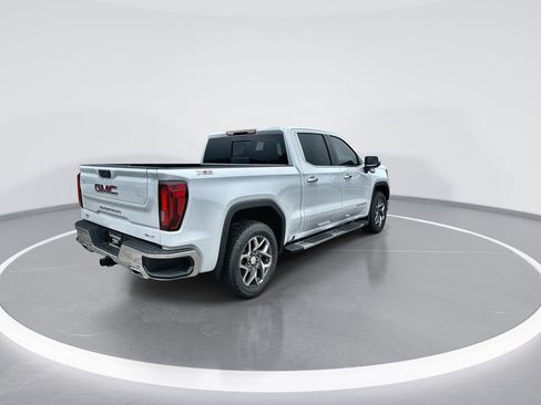 New 2026 GMC Sierra 1500 SLT AWD/4WD image 8