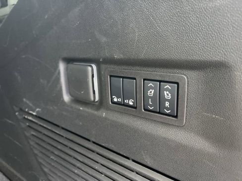 Certified 2026 Chevrolet Suburban Premier w/ Sun And Tow Package image 14