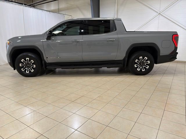 Used 2026 GMC Sierra EV Elevation AWD/4WD image 3