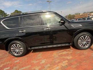 Used 2023 Nissan Armada SL w/ Captain's Chairs Package AWD/4WD video 2