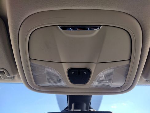 Used 2016 Chrysler 200 LX FWD image 25