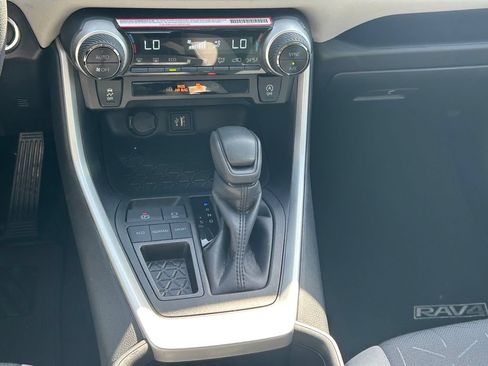 Used 2024 Toyota RAV4 XLE w/ Convenience Package FWD image 21