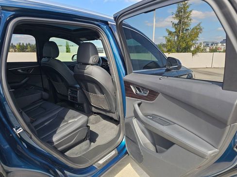 Used 2022 Audi Q7 3.0T Prestige image 14